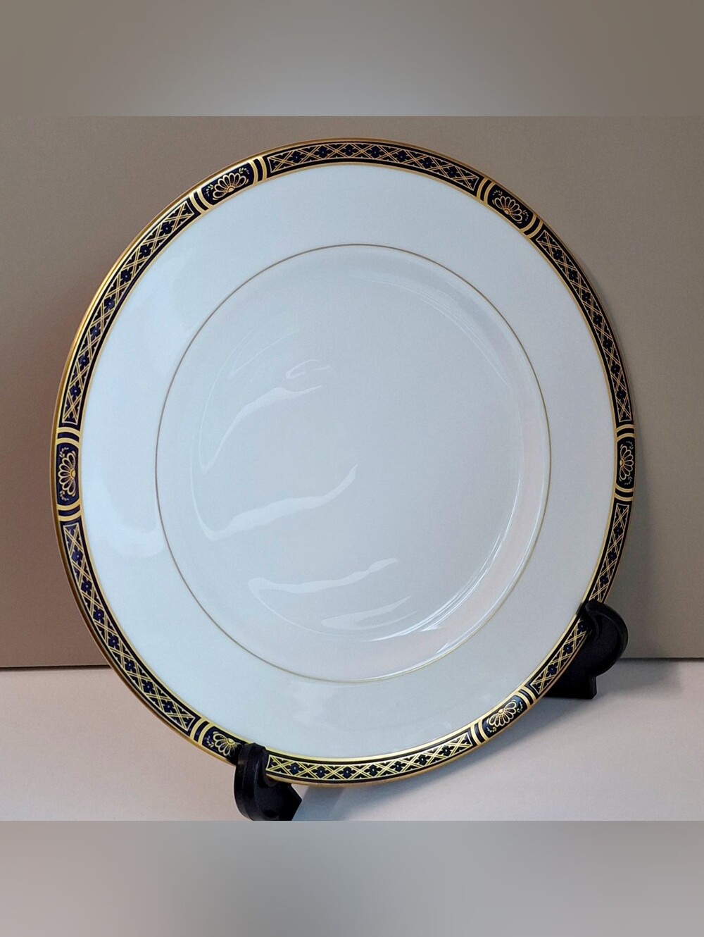 VTG Royal Worcester Bone China Mountbatten Cobalt Blue Gold Trim Dinner Plate
